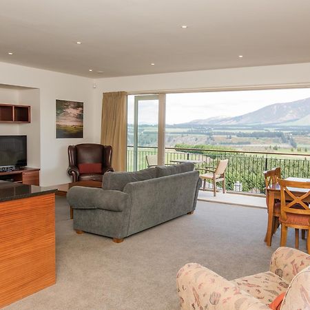 Canterbury High Country Villas Windwhistle Bagian luar foto