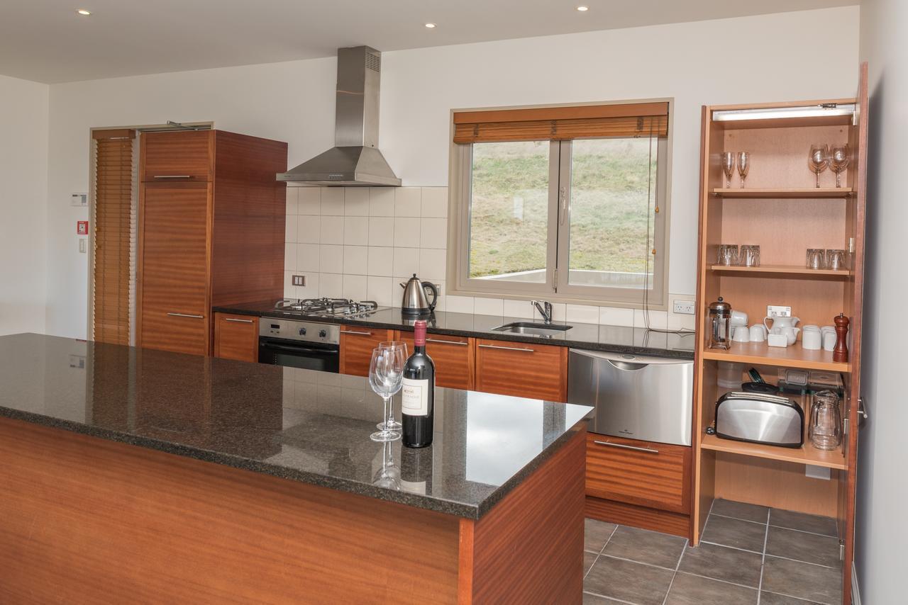 Canterbury High Country Villas Windwhistle Bagian luar foto