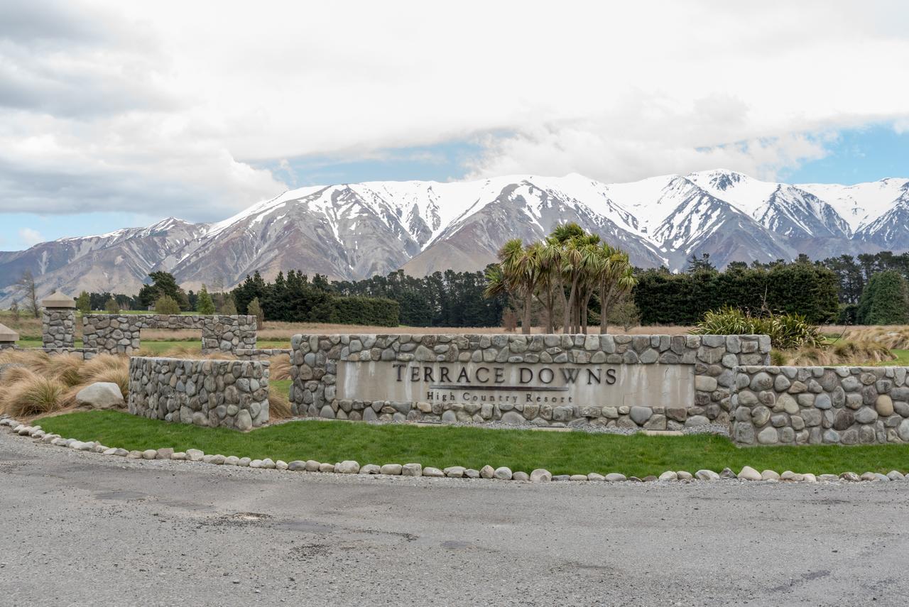 Canterbury High Country Villas Windwhistle Bagian luar foto