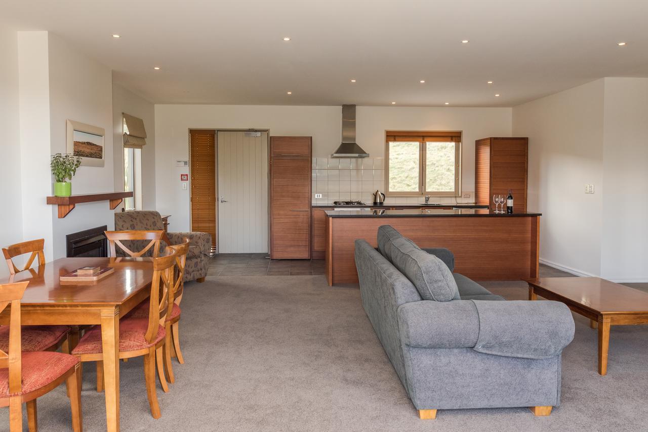 Canterbury High Country Villas Windwhistle Bagian luar foto