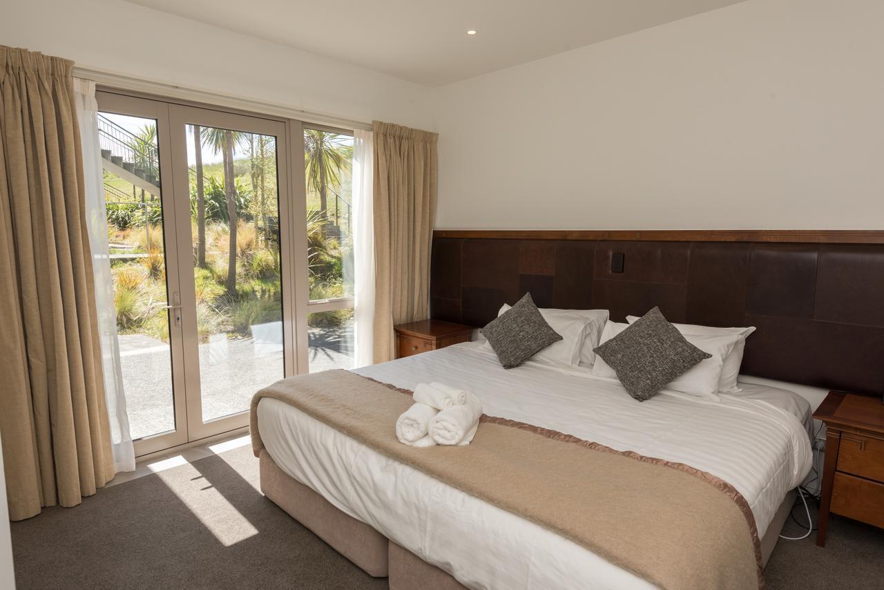 Canterbury High Country Villas Windwhistle Bagian luar foto
