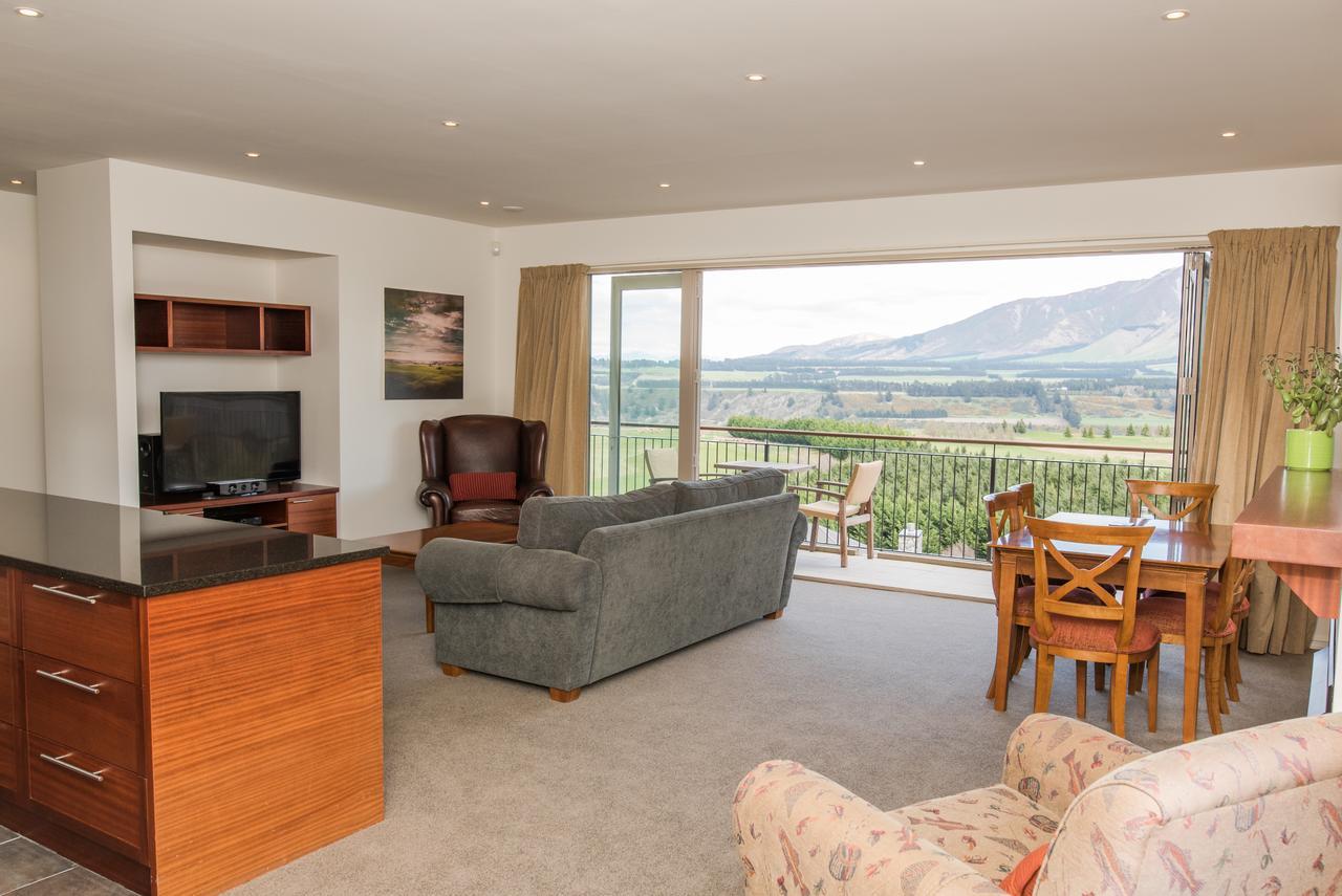 Canterbury High Country Villas Windwhistle Bagian luar foto