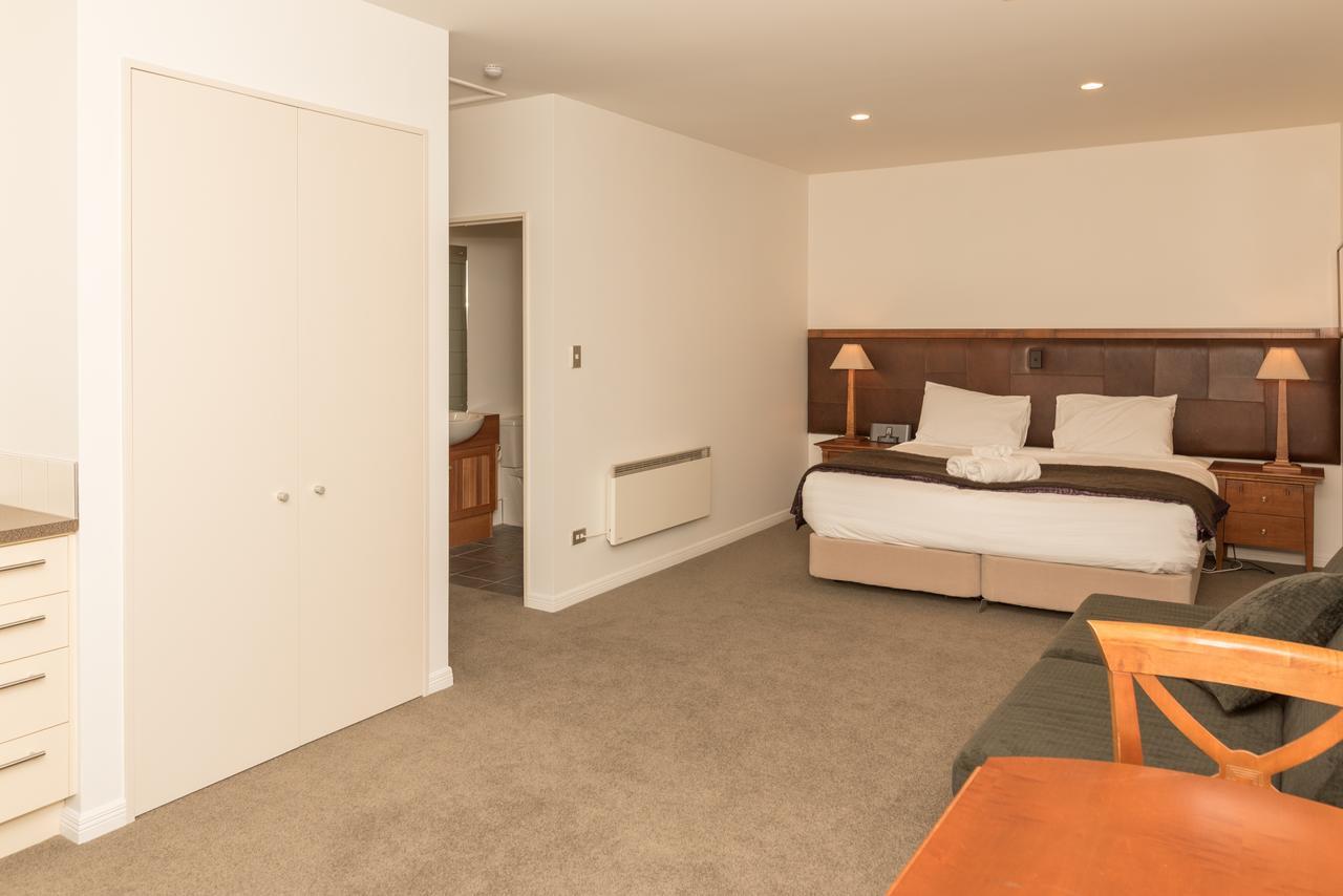 Canterbury High Country Villas Windwhistle Bagian luar foto