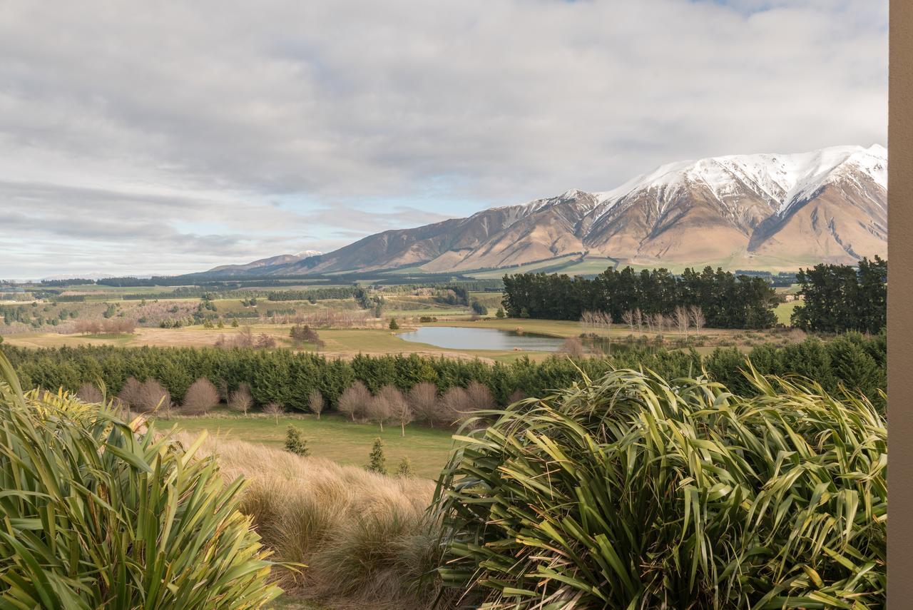 Canterbury High Country Villas Windwhistle Bagian luar foto