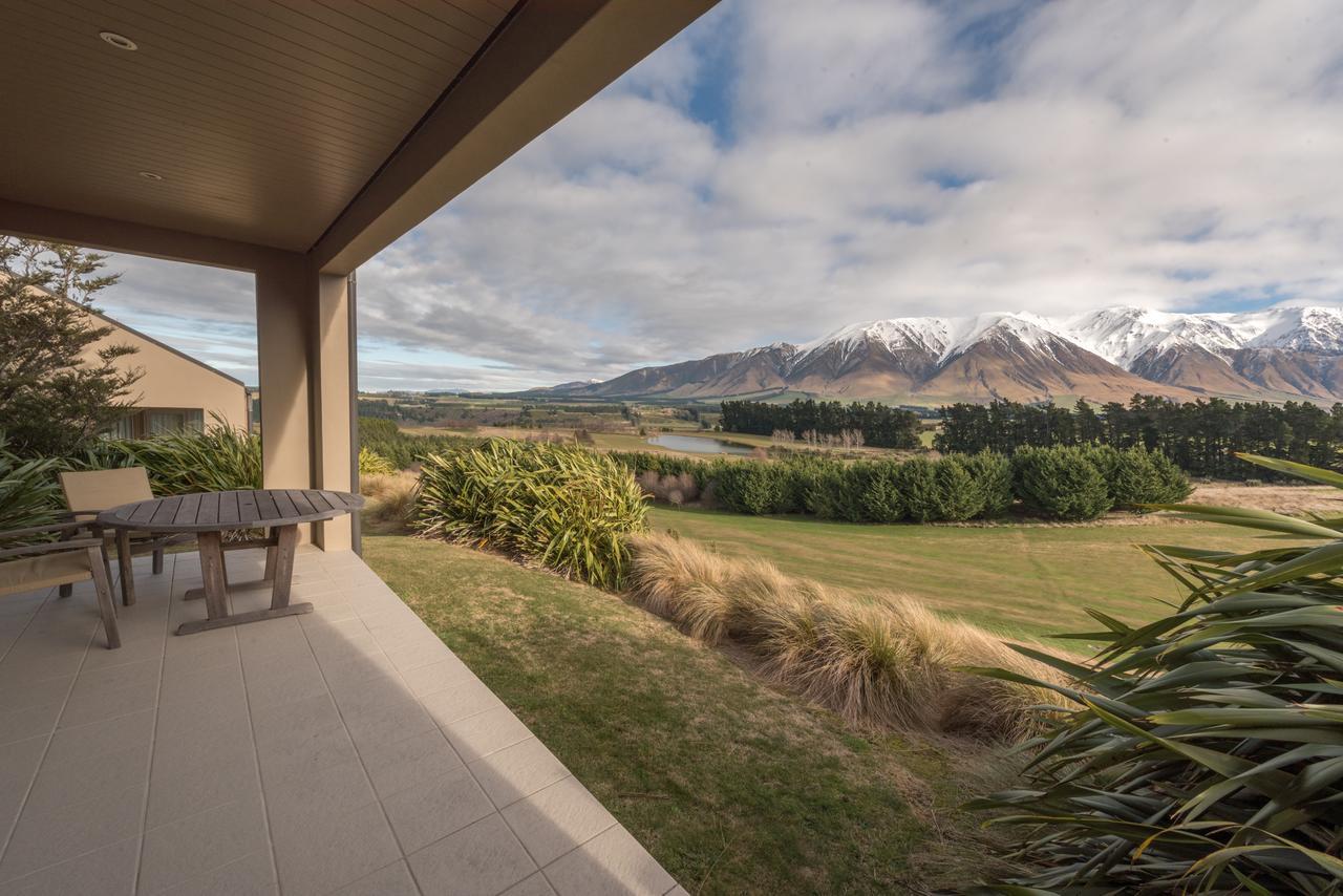 Canterbury High Country Villas Windwhistle Bagian luar foto
